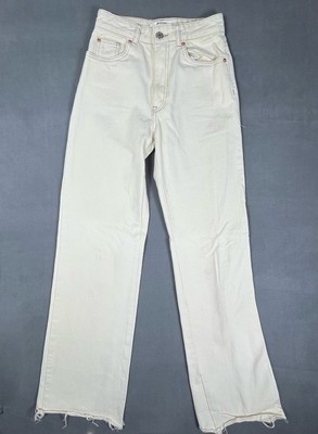 Stradivarius Jeans Womens Size 2 White Denim High Rise Long Straight Fit Crop