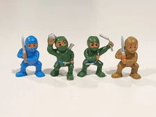 Lot of 4 Vintage A&A Global Industries Ninja Fighters Gumball Machine Toys Green
