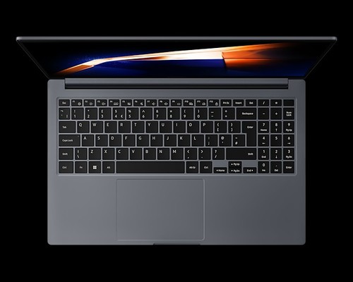 Pc Notebook SAMSUNG GALAXY BOOK 4 I3 15.6" RAM 8GB 256GB SSD Intel I3 - Foto 2 di 6
