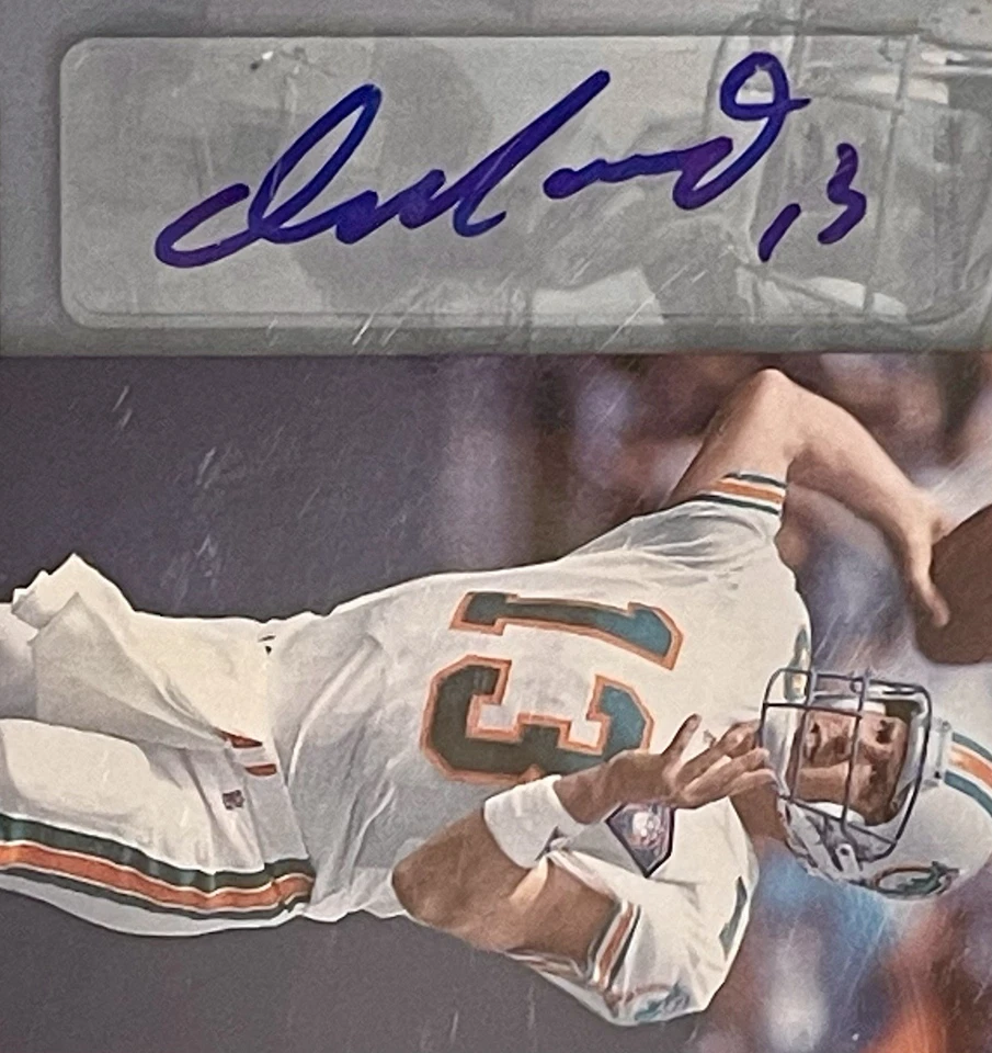 2005 UPPER DECK NFL SIGNATURES FOUNDATIONS DAN MARINO SIGNATURE CARD # SF - MA - Image 2 of 4