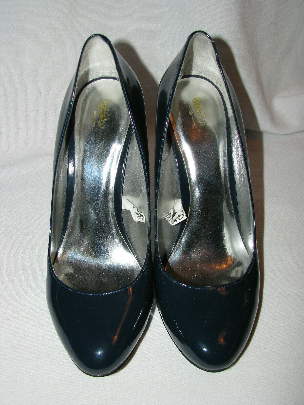 navy heels size 4