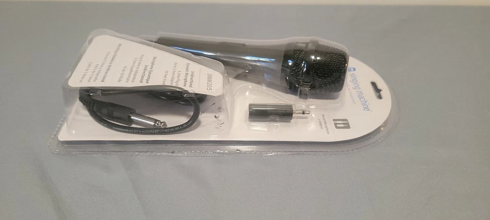 New Singing Machine SMM-205 Unidirectional Dynamic Microphone with 10 Ft. Cord - Image 3 of 4