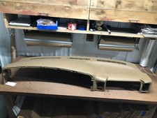 99-06 Silverado Sierra Tahoe Upper Cap Cover Top Dashboard Pad Oak B