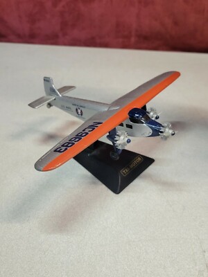 Ford Tri-Motor Desktop Die Cast Airplane NC9683 #63162 | eBay