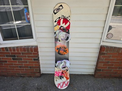Rossignol Women's Snowboard 153cm w/ NEW Bindings Morrow White Purple Girls