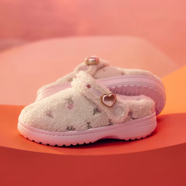 Hollister x Crocs Classic Unfurgettable Clog Size W10 | eBay