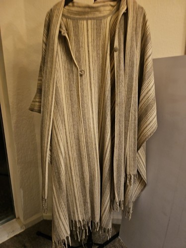 Wool Ladies Poncho Shawl