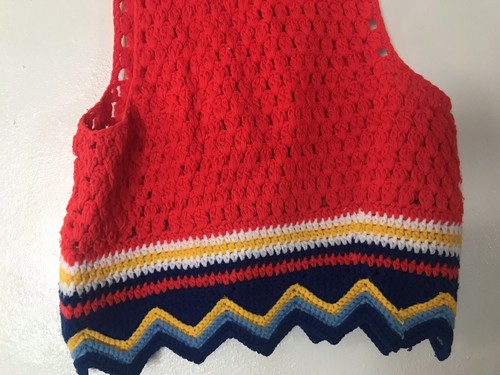 Vintage BAAR & Beards Inc Youth Teen size M Hand Crocheted Sweater Vest Boho - Picture 5 of 9