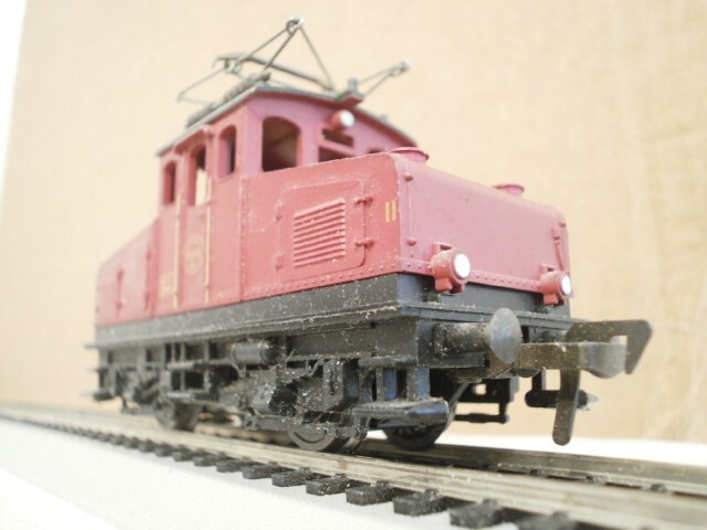 Picture 2 of 5