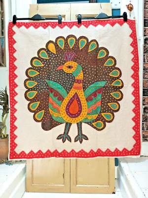HANDGEMACHTER RECYCELTER STOFF PFAU GOBELIN WANDBEHANG - 99cm x 95cm