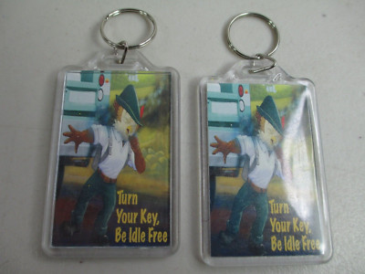 Turn your key be Idle free Hooty owl keychain lot of 2