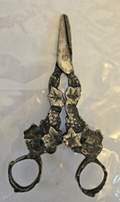 Antique Silver-Plated Victorian Style Grapes Scissors Grapevine Floral Pattern