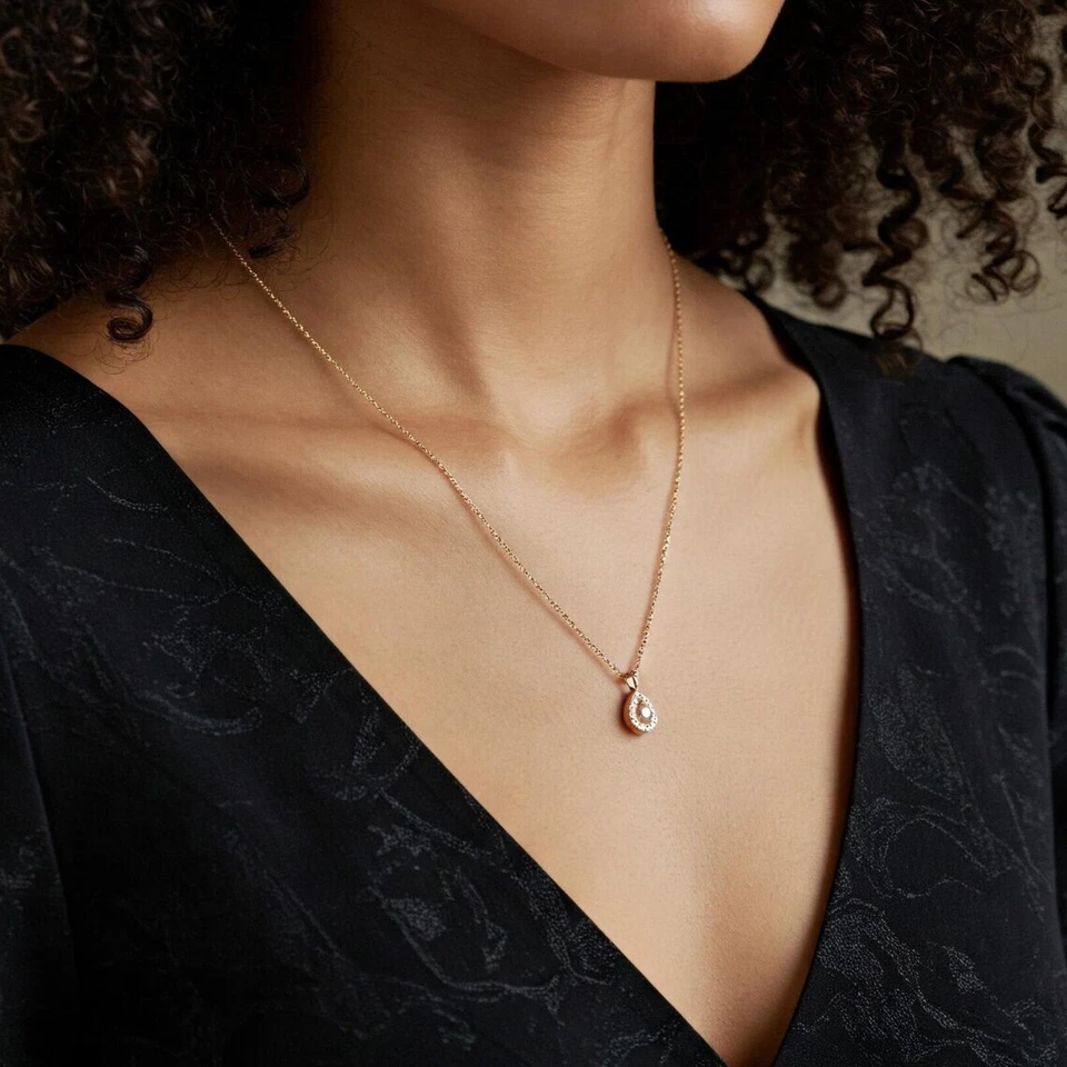 Collar con colgante de circonita cúbica halo lágrima corte pera oro amarillo macizo real de 14K 18 pulgadas Foto 3 de 4