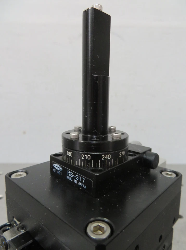 C192616 Chuo Seiki LD-641-C2 XY Linear + RS-317 Rotary Stage w/ 6mm Micrometer - Image 4 of 4