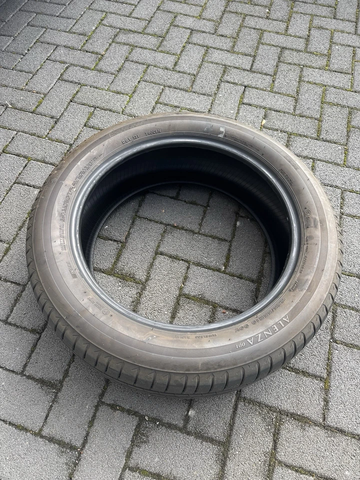 Sommerreifen Bridgestone Alenza 001 225/55 R19V Neuwertig 7mm Profil Autoreifen  - Bild 2 von 4
