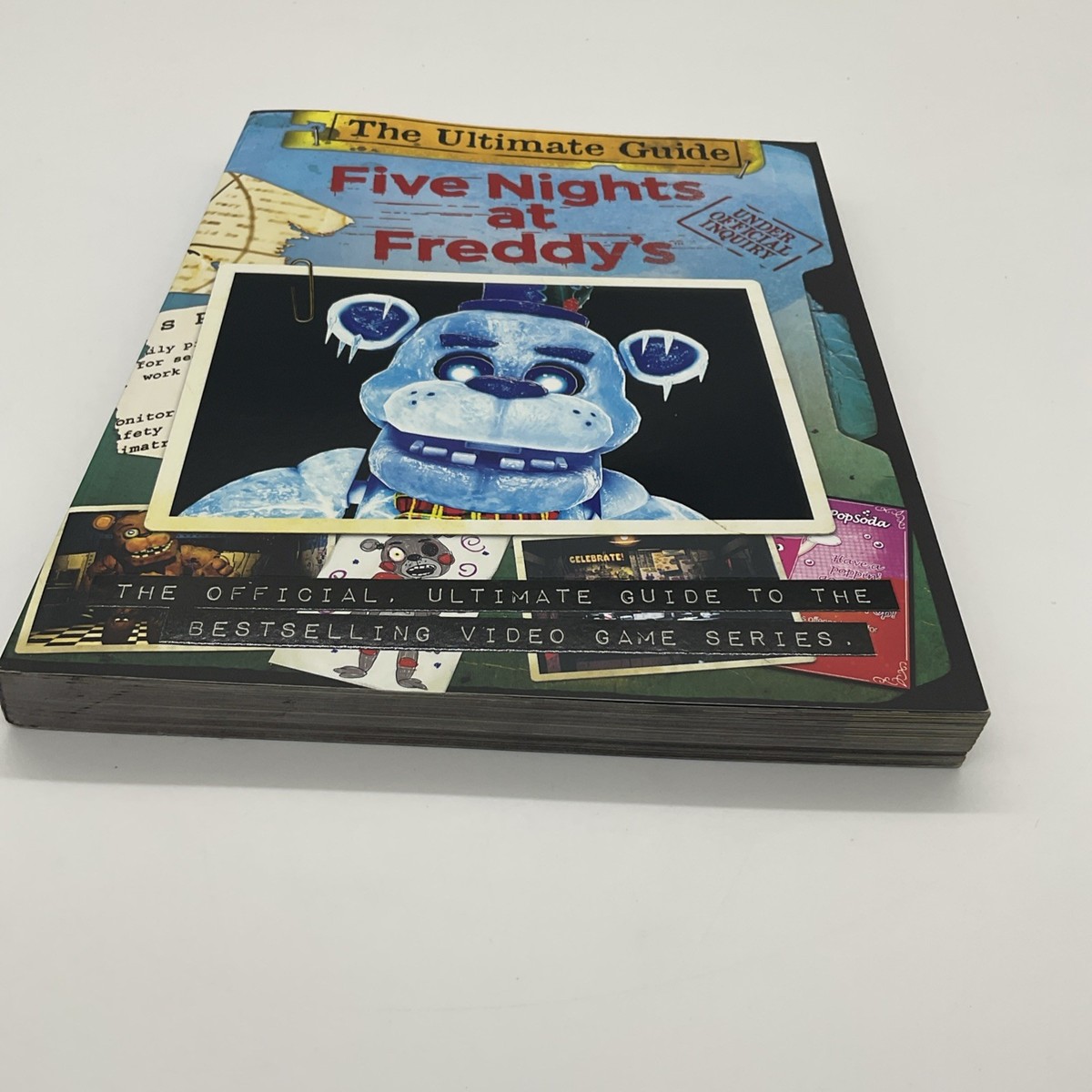Five Nights At Freddy's Ultimate Guide: An AFK Book - Guide Complet Officiel