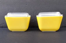 2 Vintage PYREX Yellow Refrigerator Dishes 501B 1-1/2 Cup With Lids 