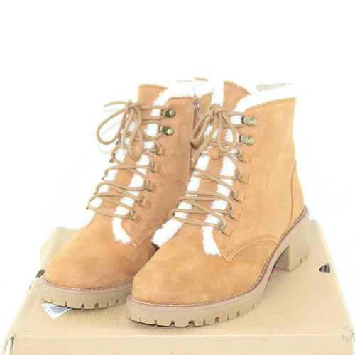 QUIZZER winter boots multi shoe sizes 