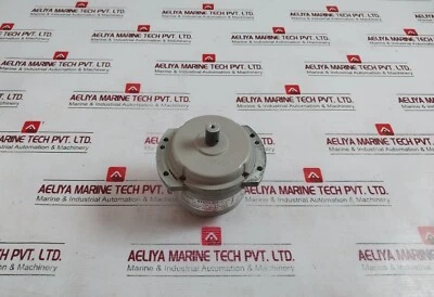 Motor Eléctrico Sincrono Tamagawa TS 5N 2E 18 100/110V 50/60HZ D67857 - Imagen 1 de 4