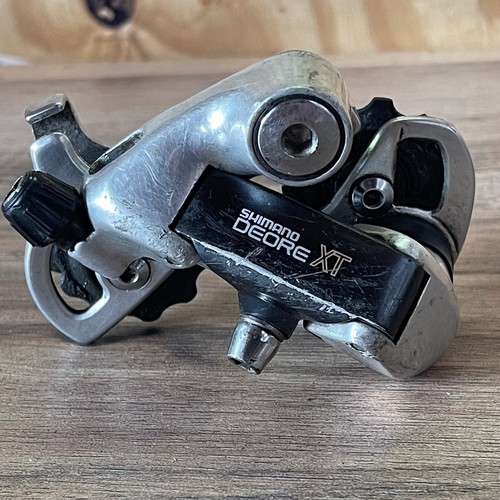 Used Shimano Deore XT RD-M735 Short 
