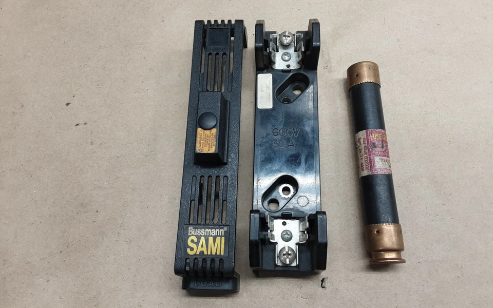 Fusível MARATHON SPECIAL PRODUCTS R6F30A1S BUSSMANN SAMI-2 FRS-R-10 #21G94RM - Imagem 3 de 4