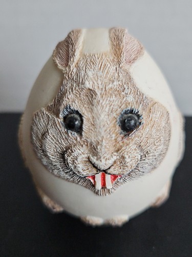 Eggcentrics BRISTAR Rabbit Egg Animal Sculpture White Tan Easter Egg - Picture 7 of 11