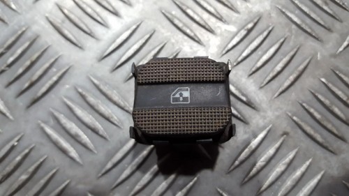 Volkswagen Passat 1994 Power window control (Window Regulator-Wind #306632-26