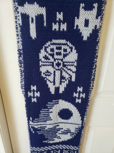 Intricate Hand Knitted Star Wars Body Wrap 108" X 12" Shawl Scarf Boba Fett - Picture 6 of 11