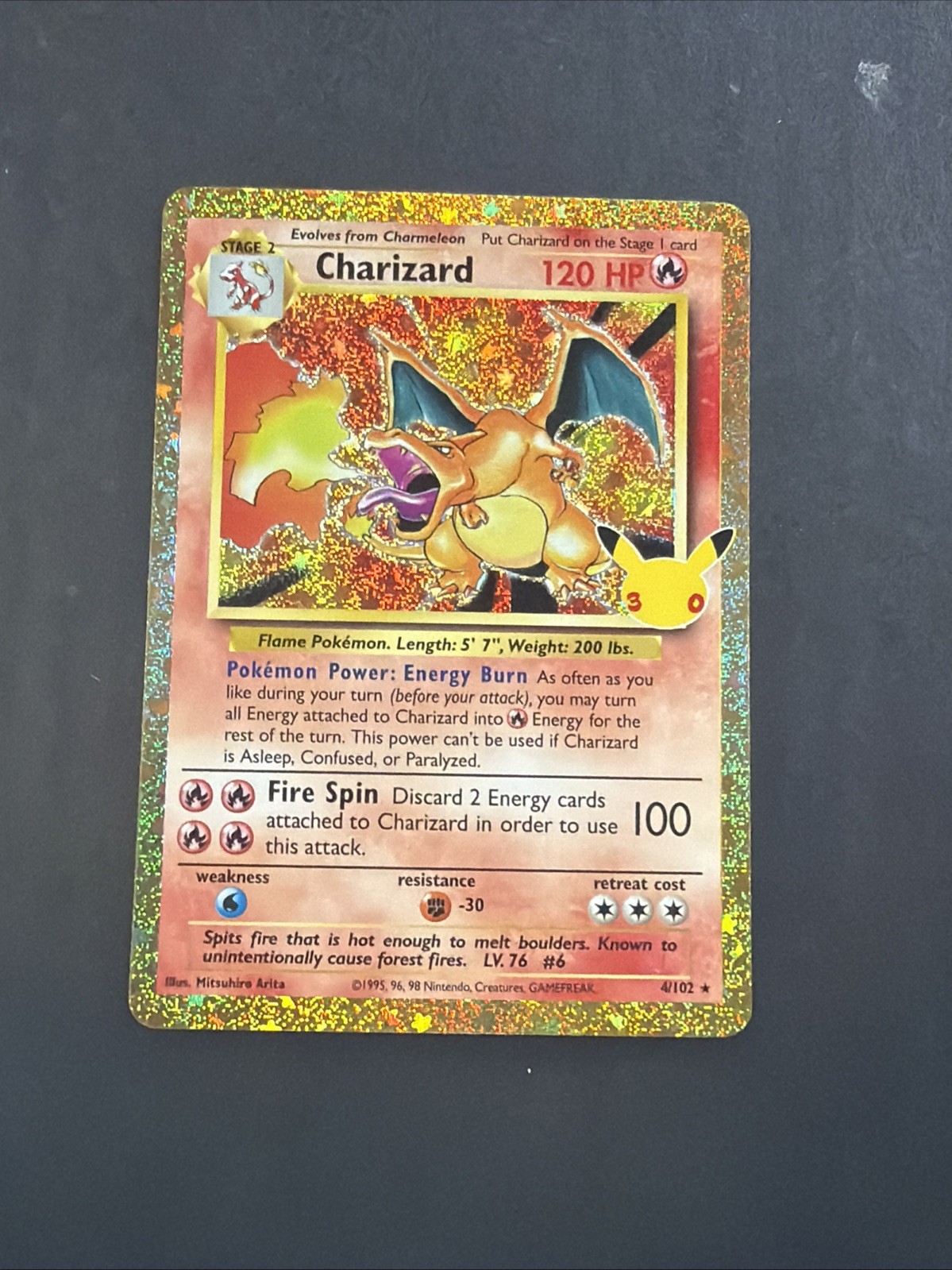 Charizard 4/102 Pokémon 30th Anniversary Celebration Classic Collection