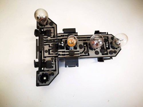 1j6945257 Lampenträger Rücklicht Rückleuchte innen Heckklappe  DE2504561-17