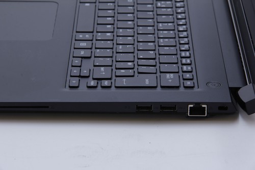 Toshiba Tecra Core i5 Laptop 14" A40G Intel 10th Cen CPU 16GB RAM 256GB NVMe SSD - Picture 8 of 9