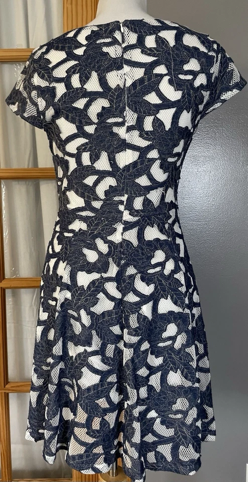 Floral Appliqué Lace Skaters Dress Women’s M Mini Blue Denim Cottagecore Modern - Image 4 of 4