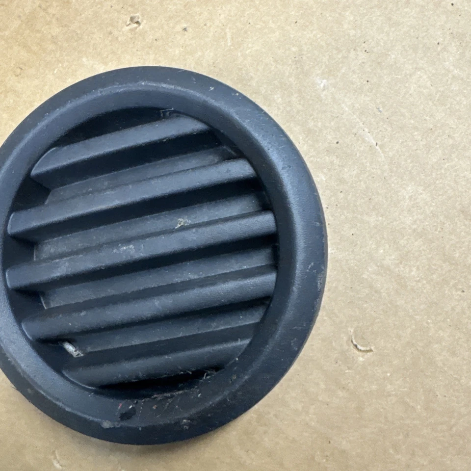 Parachoques delantero derecho Subaru Forester 2009 2010 2011-2013 cubierta de orificio de luz antiniebla B171 Foto 4 de 4