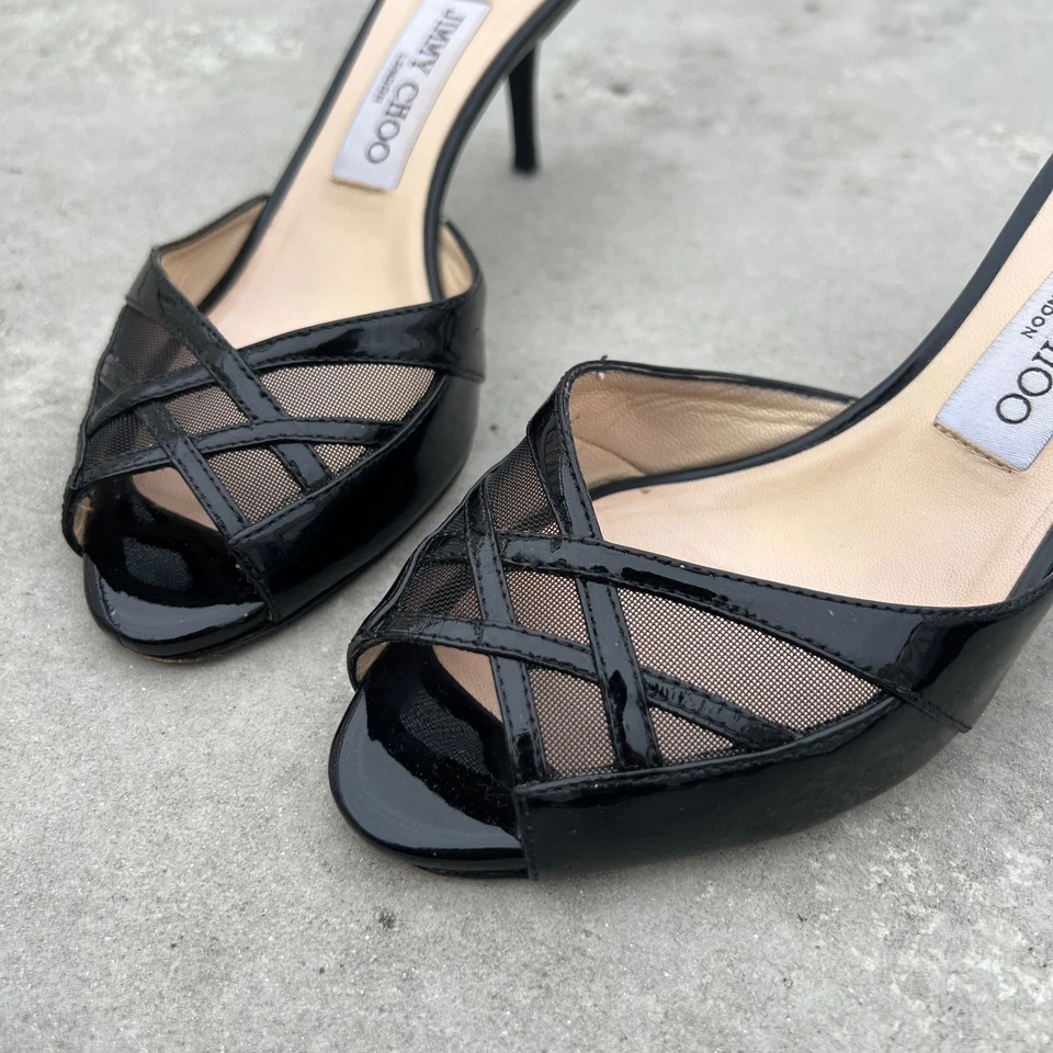 Jimmy Choo | Auténticas mulas recortadas de malla de charol negro vintage (36) Foto 4 de 4