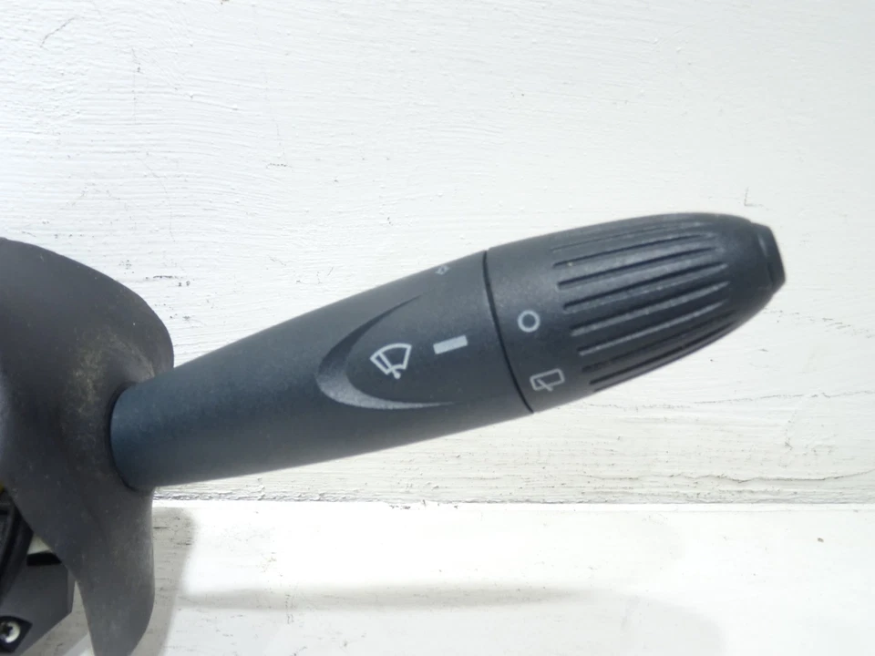 Ford Ka Edge Mk2 Hatchback 2010 Wiper & Indicator Stalk 10002565 - Image 2 of 4