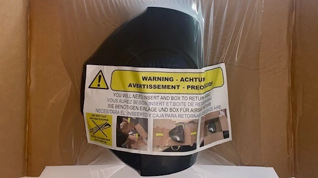 Volante Saturn Astra 2008 carbón, pieza original nueva, P/N 39095642 Foto 4 de 4