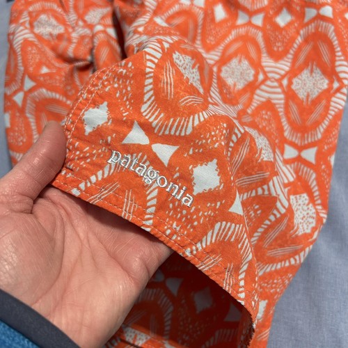 Patagonia Board Shorts Mens 34 Orange Geometric Print Swim Trunks Quick Dry - Picture 2 of 7