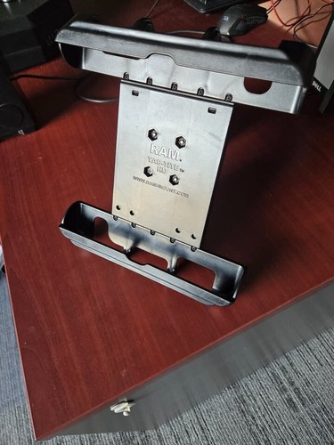 RAM Mount - Aviation iPad Halter - hält alle iPads in Originalgröße