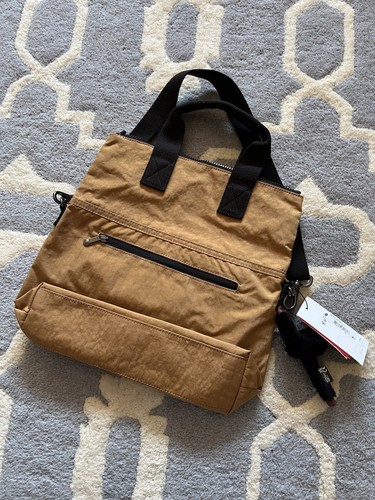 Bandolera/bolso de mano Kipling Eleva beige cálido nuevo con etiquetas (precio de venta sugerido por el fabricante $109) - Imagen 3 de 4