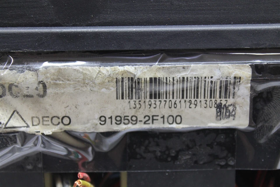 919592F100 Kia Spectra 2007-2009 Fuse Box Relay Junction Unit Module 1F1 373 B5 - Image 3 of 4