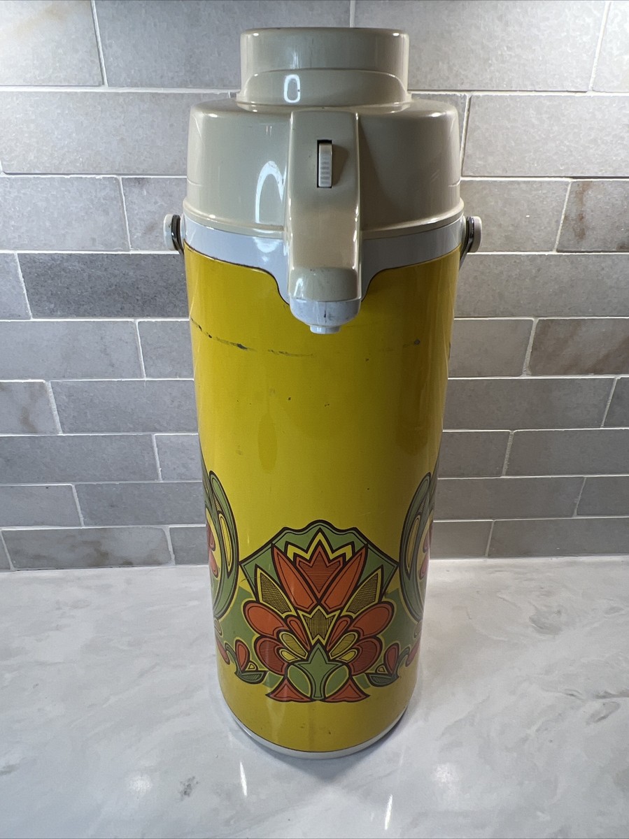 The Peacock Vacuum Bottle Co Kujaku Portable Drink Dispenser 1970s