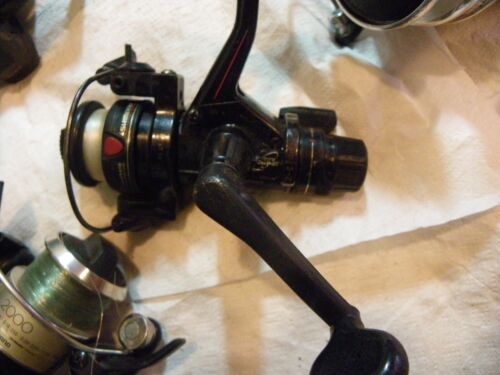 Vintage Reel Lot of 8, Needing repairs & Cleaning CHECK PHOTOS - Picture 7 of 11