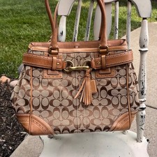 Vintage Coach 10509 Signature Horsebit Equestrian Tote Khaki Brown Leather Bag