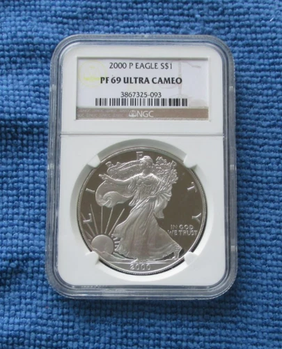 2000 P American Silver Eagle NGC PF 69 Ultra Cameo