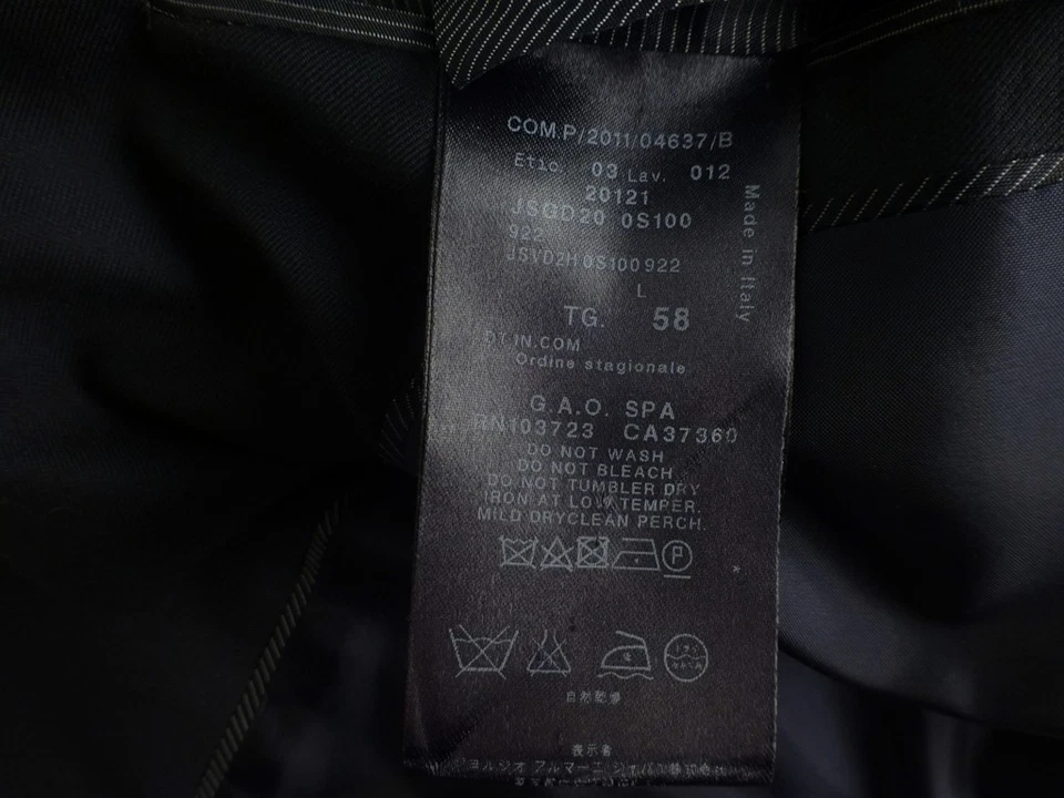 Giorgio Armani Suit 58L/48L Cashmere Black Label Excellent Condition Navy Blue - Image 4 of 4
