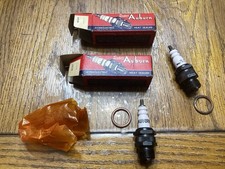 Vintage Super Auburn Spark Plugs 18-H. In Original Boxes. Nos