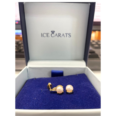 Ice Carats Womens Pear Ear Studs