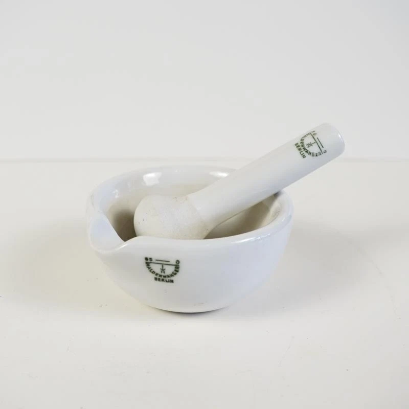 Antique Haldenwanger Small Porcelain 2.5" Mortar and Pestle Berlin Apothecary
Opens in a new window 