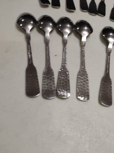 Vintage Rogers Stainless Hammered Teaspoons Korea Set Of 24 - Picture 4 of 5