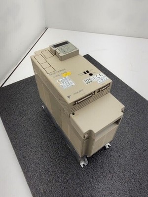 Yaskawa ServoPack Servo Motor Drive SGDB-05VD 1/2HP w/ JUSP-OP03A SCM Tech 80